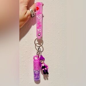 NEW KPOP DEMON HUNTERS “RUMI” Avatar/Anime Character Keychain